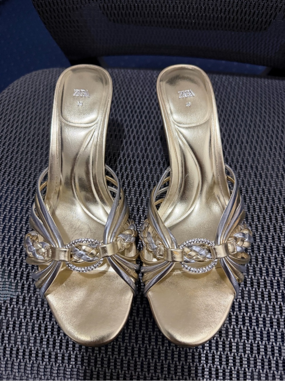 ZARA HEEL SANDALS